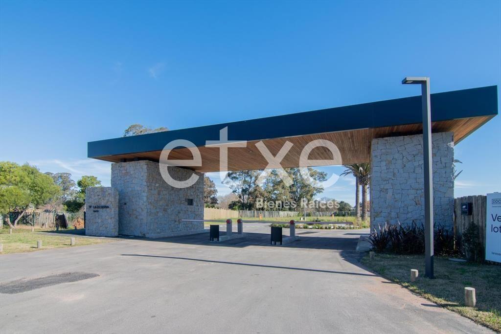 Terreno en Venta en La Reserva...