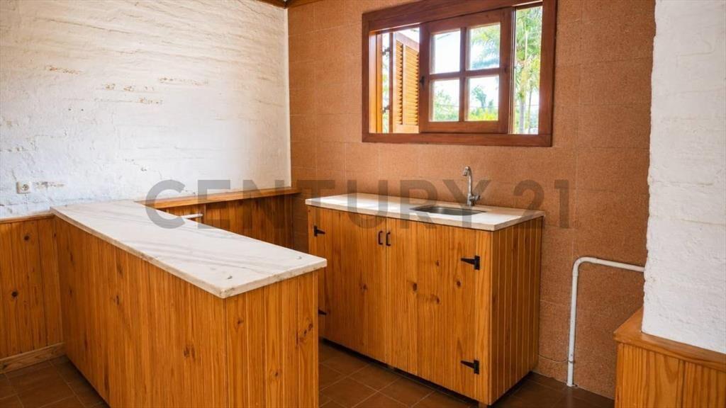Venta casa 2 dormitorios 625m terreno lado Sur a 1 de la ...