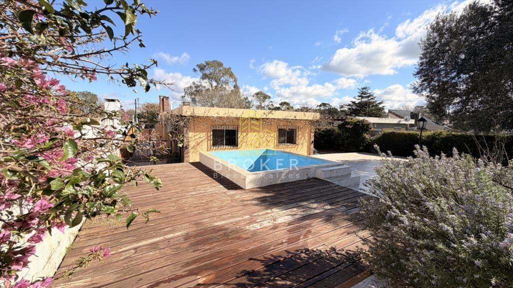 Casa en Venta a 200 mts de la rambla en Parque
