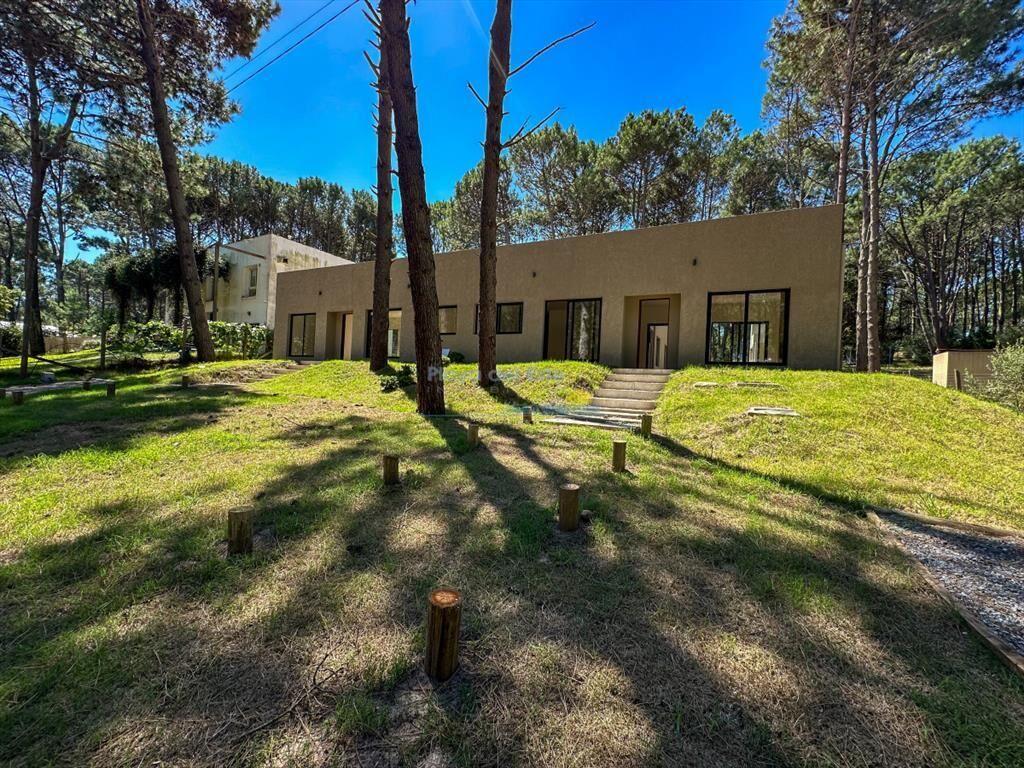 Casas a estrenar en Laguna del Sauce. Punta del