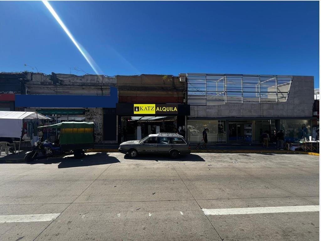 Agraciada y Sagasta, 7 mts de frente, 202 m2 construídos