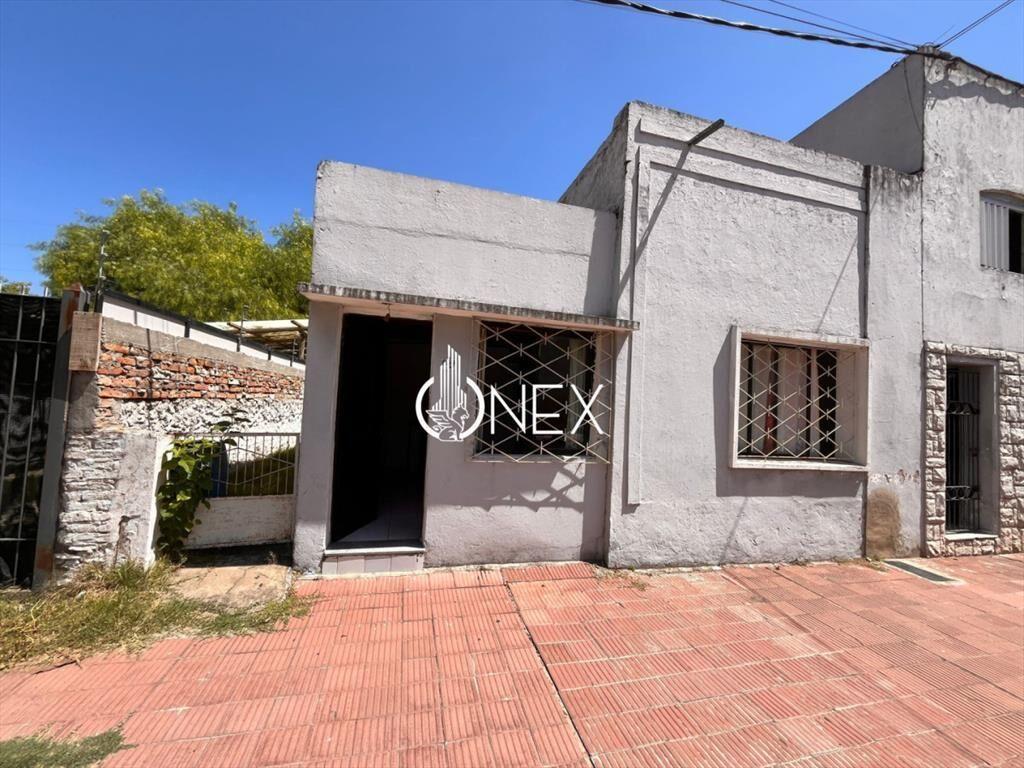 CASA A RECICLAR EN VENTA UBICACIÃ?N ESTRATÃ?GICA