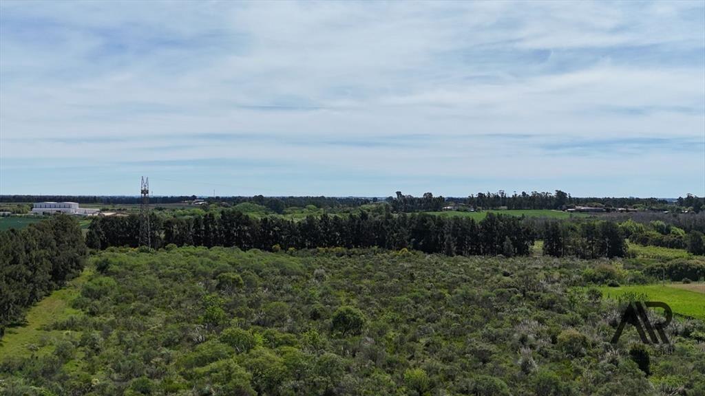 Terreno en venta de 27000m2 ubicado en Las Piedras