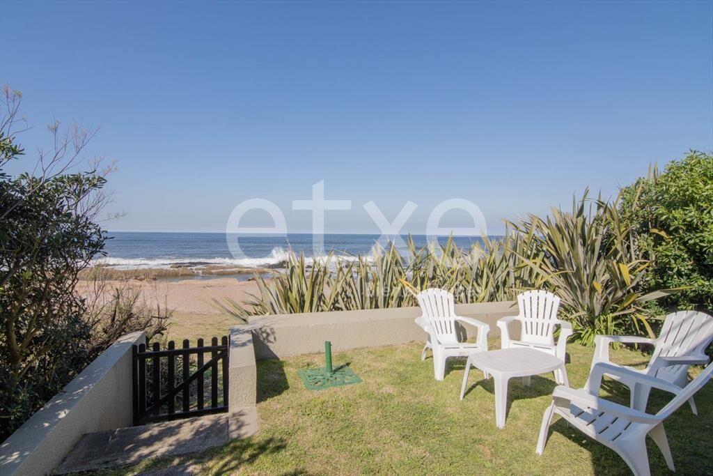 Casa en Venta Sobre la Playa Faro La Paloma...