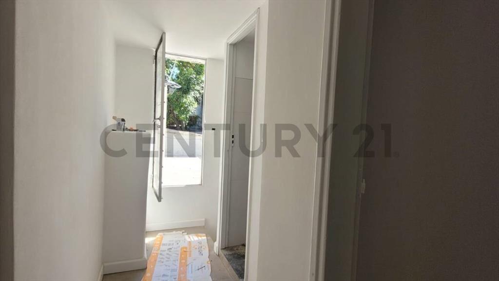 VENTA DOS APARTAMENTOS CON RENTA - ANTEL ARENA - INVERSORES