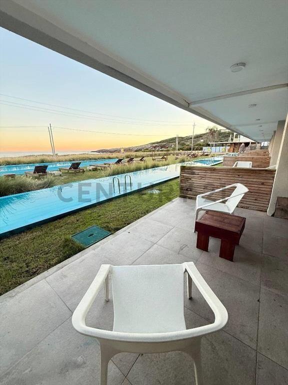 Apartamentos vista al mar, piscina privada, Playa las gr...