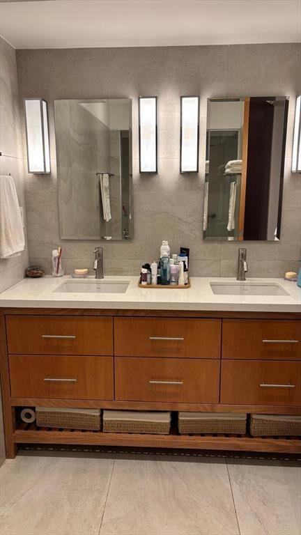 D'Angelo, Excelente casa en venta 3 dorm, 3 baños, barba...