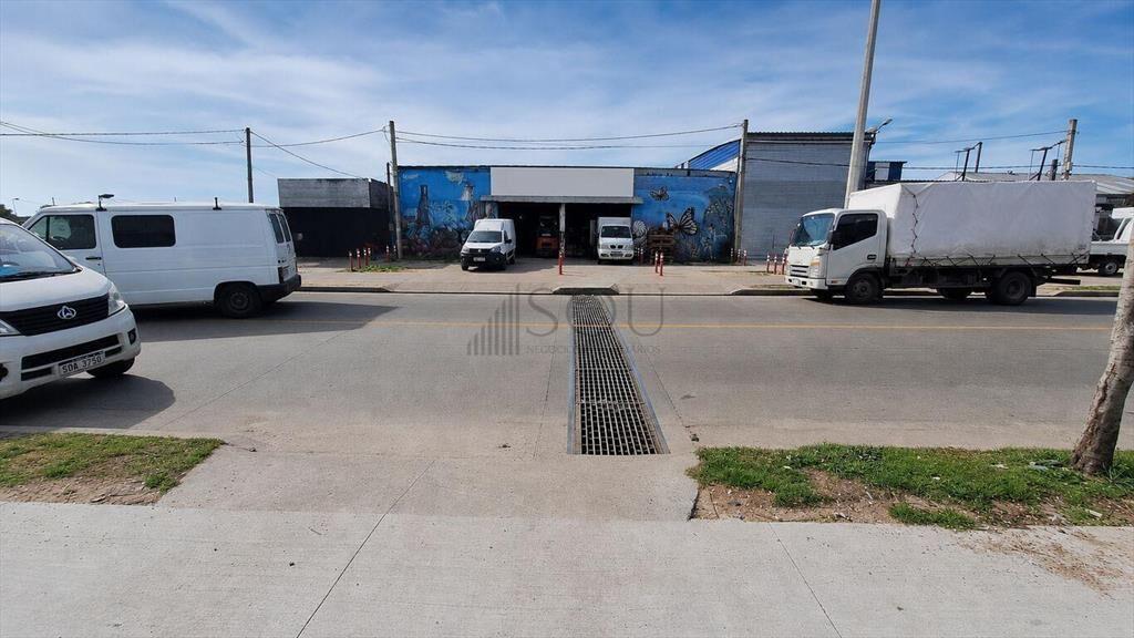 Venta llave de local comercial en Cerro
