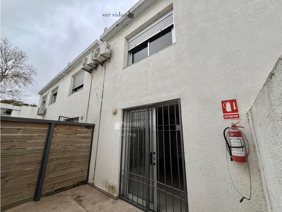 v435/5 alquiler duplex 1 dorm la comercial c/patio