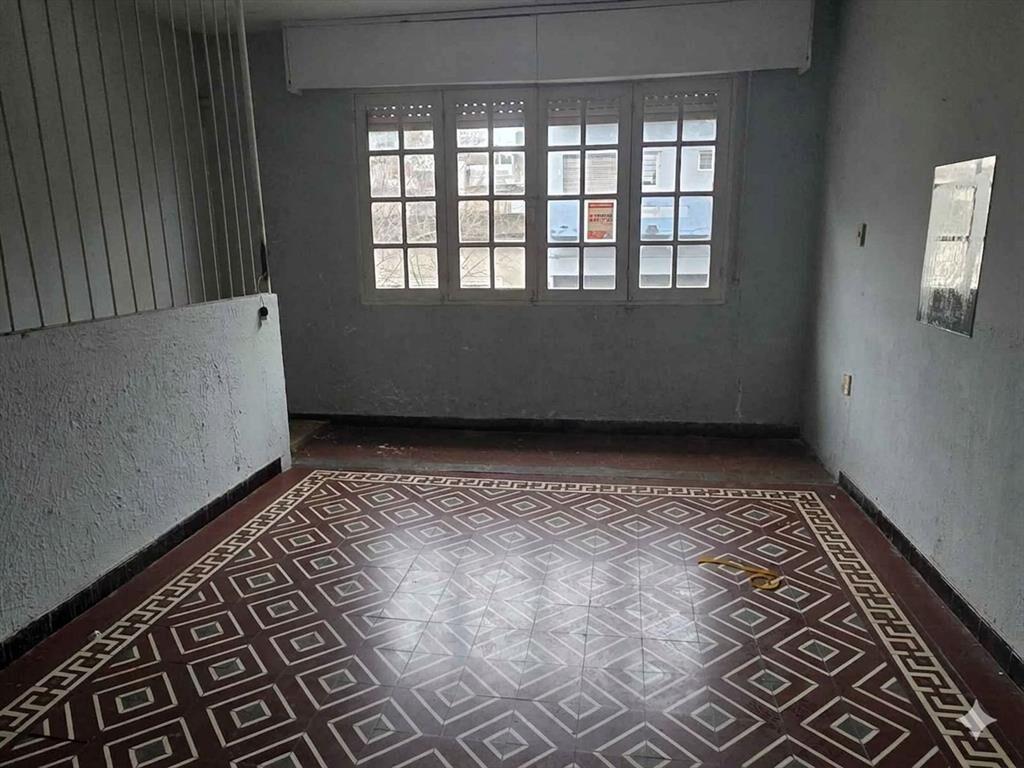 ALQUILER LOCAL COMERCIAL 6 AMBIENTES. LA COMERCIAL
