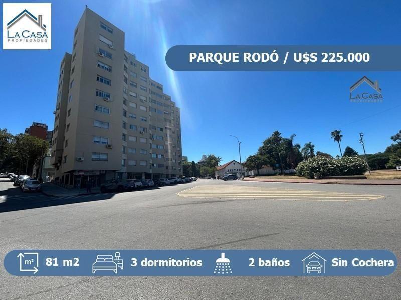 Venta de Apartamento de 3 dormitorios y dos baños en Parque