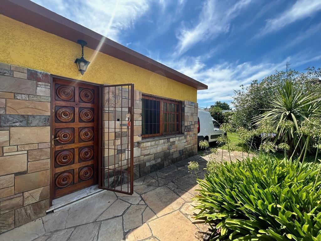 Venta de Chacra con casa y salón de fiestas en Manga