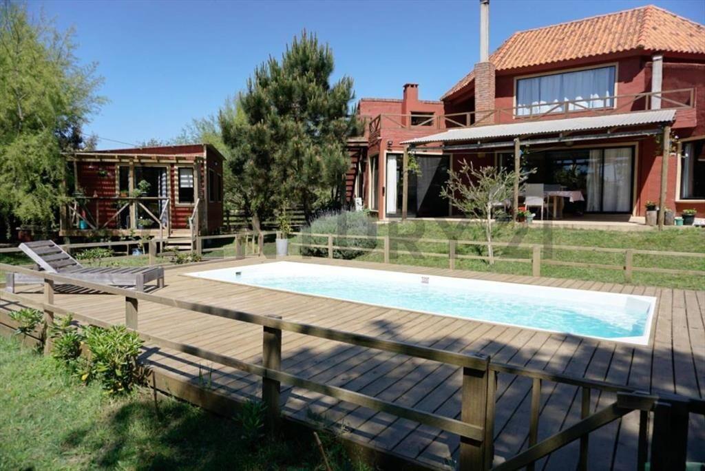 Punta del Diablo Venta complejo con Piscina 400mts del ma...