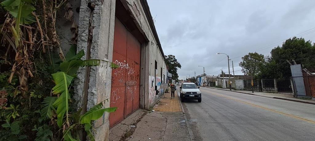 Venta Galpòn Malvin Norte Cno Carrasco Vivienda Caseros Gal