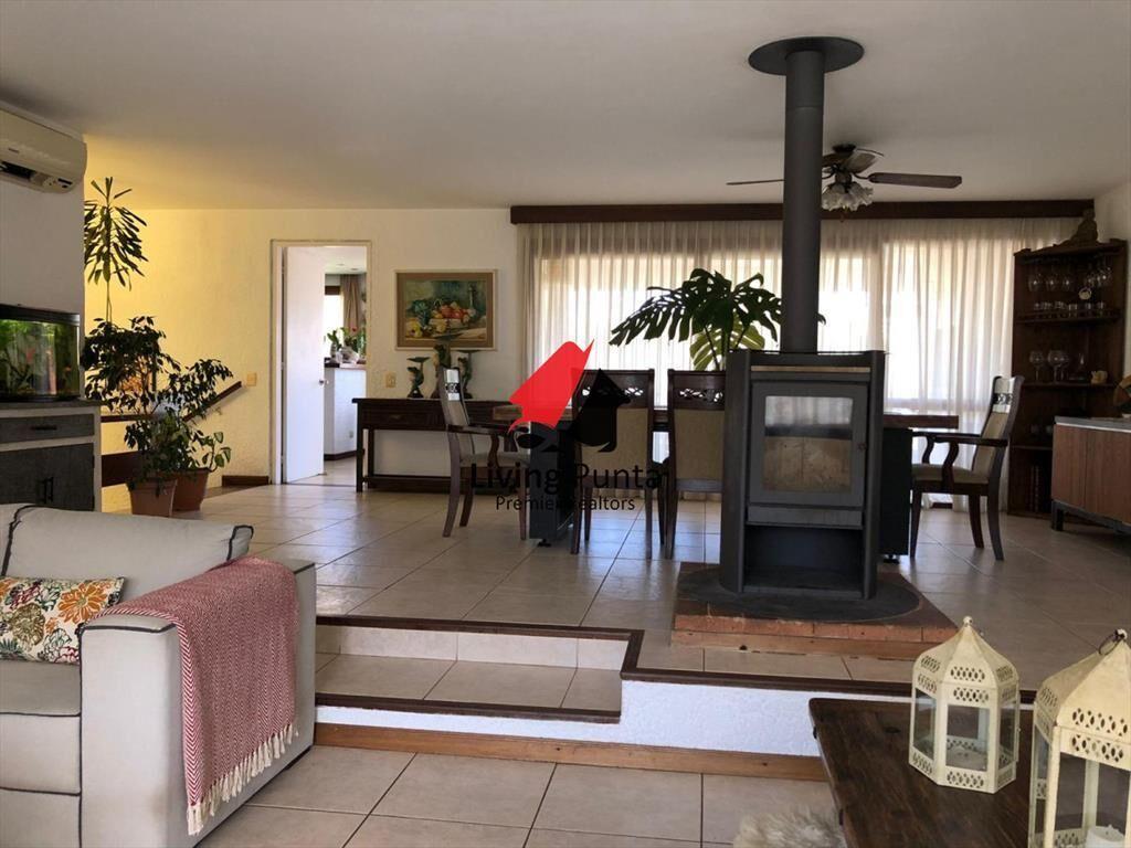 Hermosa casa en alquiler disponible