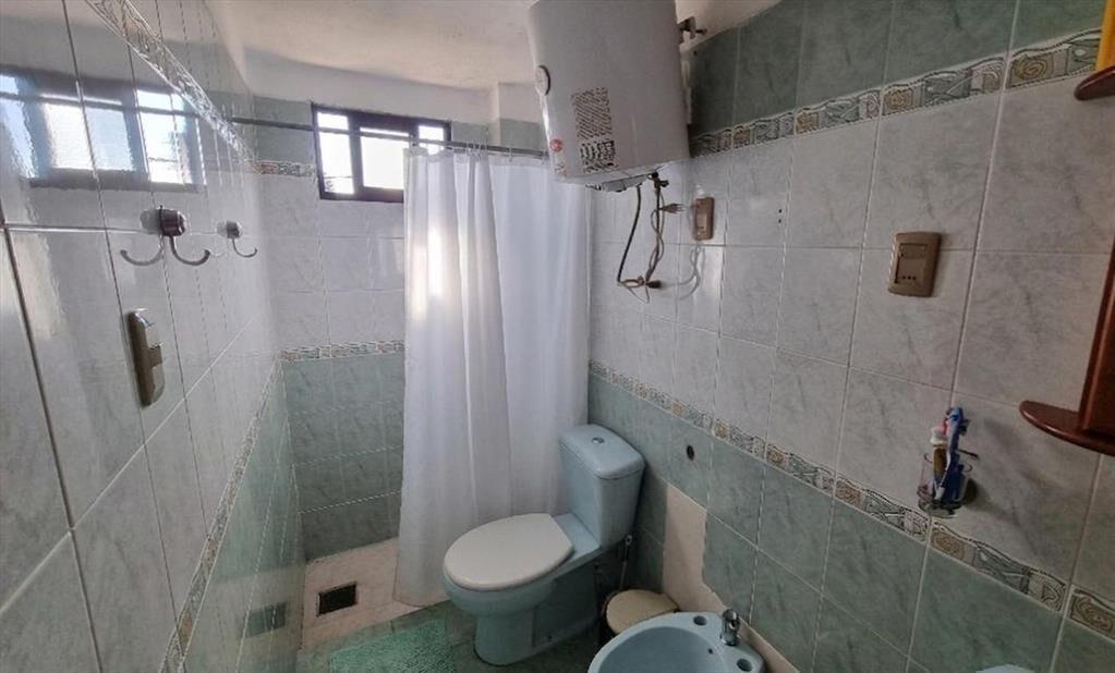 Venta Casa de altos 2 Dormitorios con Parrillero en Atlánti