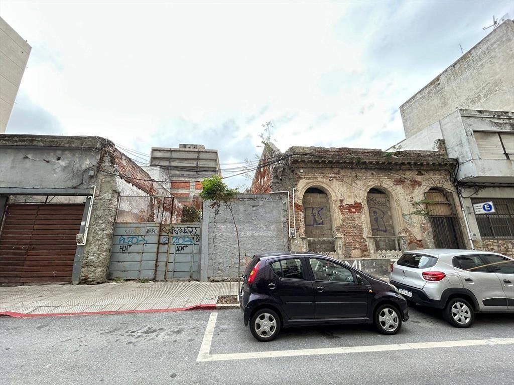 Venta de Terreno con 383 Mts2 en Ciudad vieja