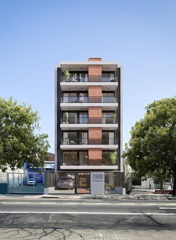 Edificio Terios, Agraciada frente Plaza Suarez. Parrilleros