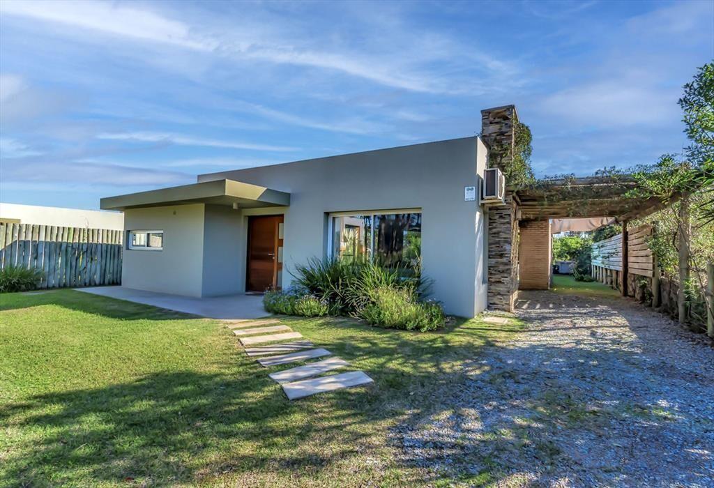 VENTA CASA PUNTA COLORADA CERCA DEL MAR