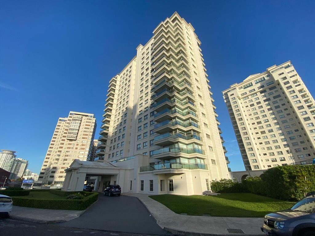 Punta del Este, apartamento full amenities 2 dormitorios. I