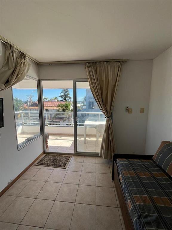 APARTAMENTO EN ALQUILER ANUAL EN PENÍNSULA - 1 DORMITORIO C