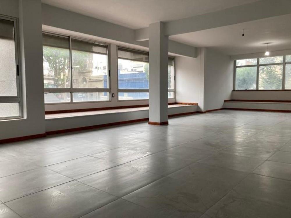Venta oficina en Tres Cruces, Gral. Urquiza y Pte. Batlle