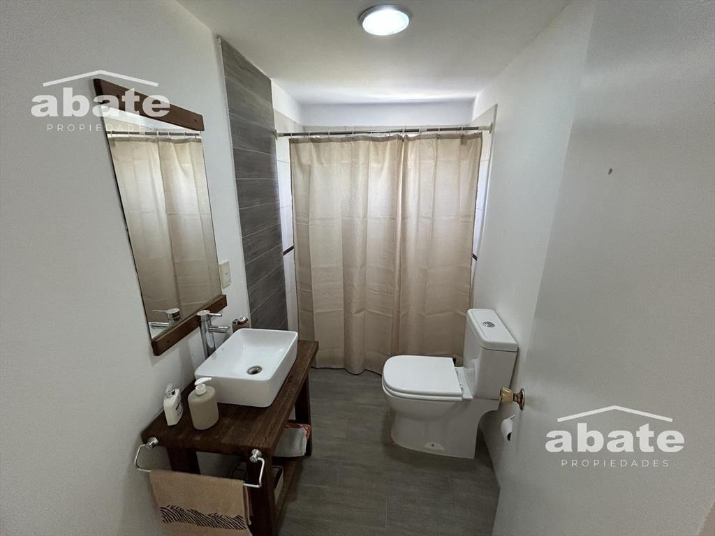 Alquiler casa un dormitorio en Balneario Buenos Aires