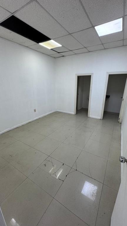 Gran esquina, Agraciada y Pilar Costa, 85 m2 , 5 mts de fre