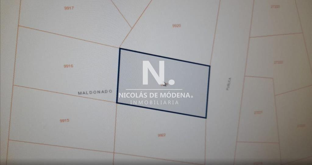 En Venta terreno en Punta Ballena.