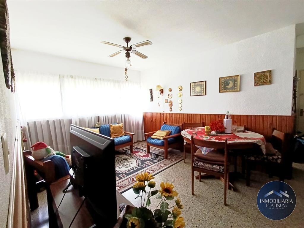 Apartamento en venta dos dormitorios c/ cochera en Euska...