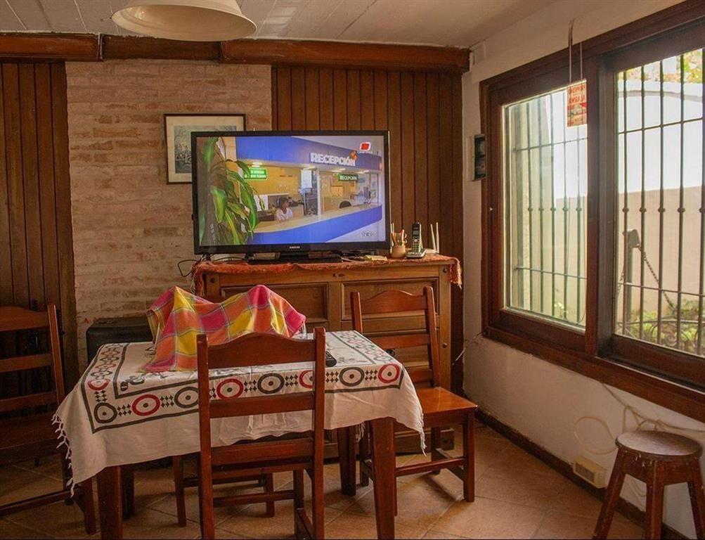 Casa en venta de 4 dormitorios con piscina en barrio Monaco