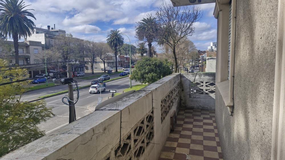 Venta apartamento 3 dorm en Brazo Oriental, Bv. Artigas y M.