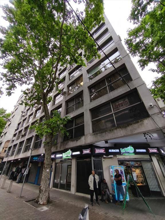 VENTA DE COCHERA CORDÓN