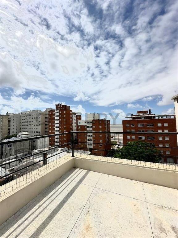 Metros de Rambla | Apto NUEVO al FRENTE | Acepta Banco- C...