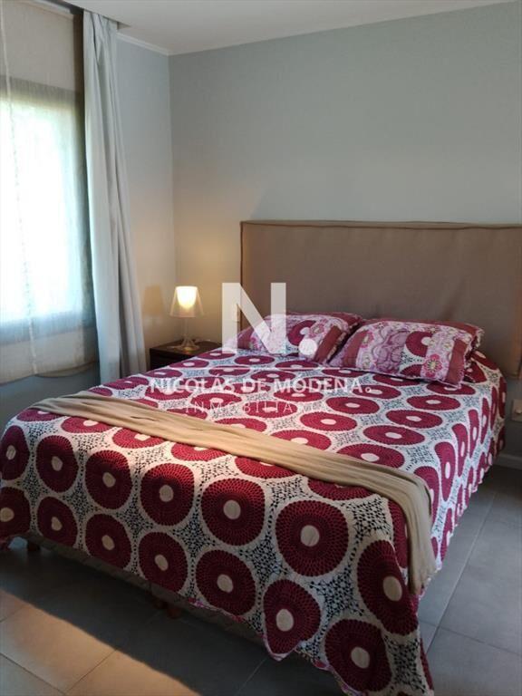 Casa en alquiler anual barrio privado en Parque Pinares