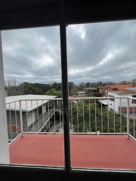Alquiler Apartamento 2 dormitorios con balcón
