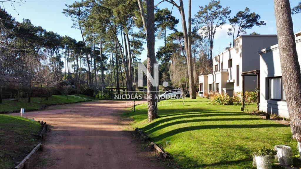 En venta en Pinares Punta del Este, terreno para