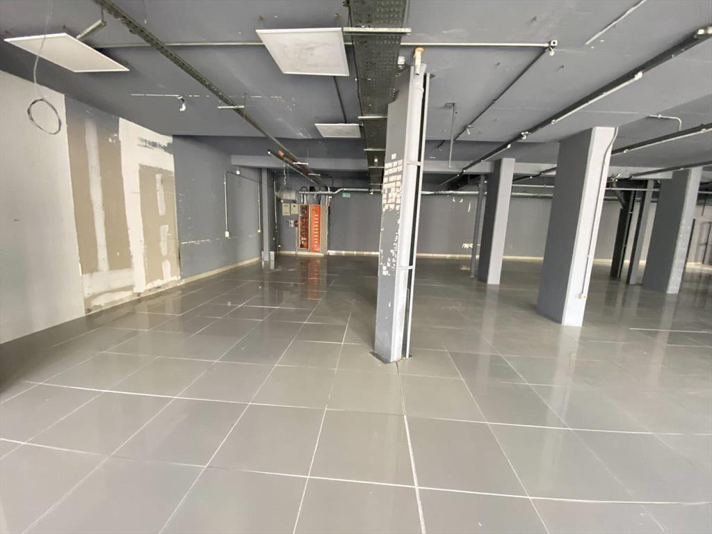 Alquiler de Local comercial en Malvin - Oviedo y Ñangaripé