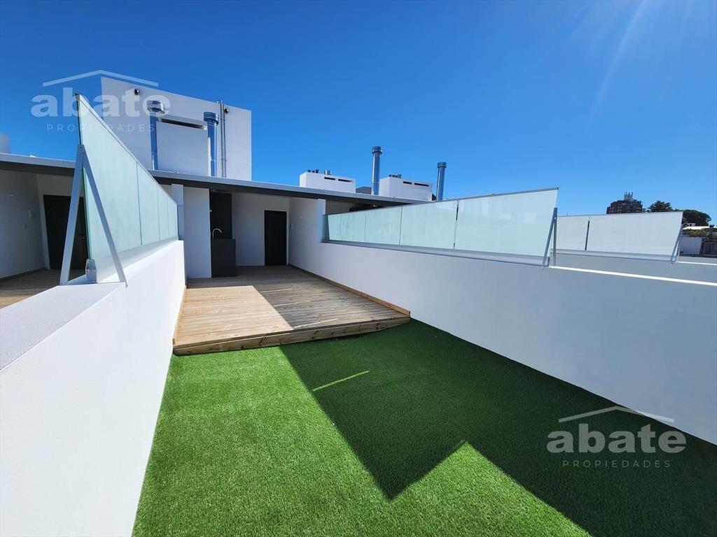 Venta de monoambiente con Solárium en Molino del Parque
