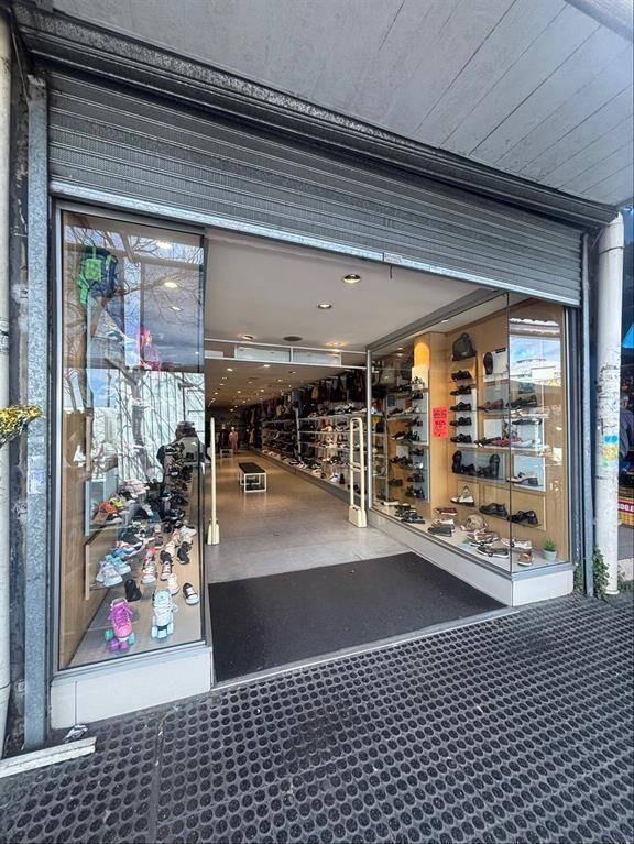 Local comercial en excelente ubicación sobre Av. Garzón.