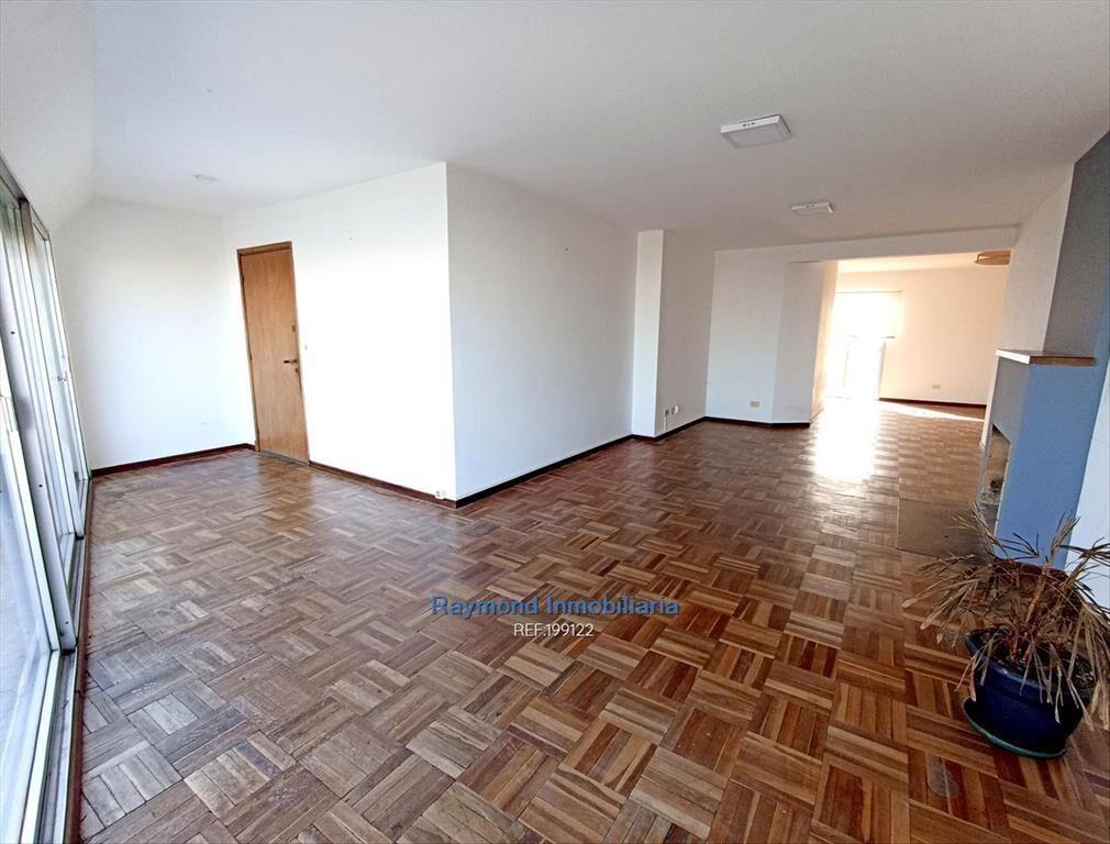 Alq. Penthouse. Gran terr. c/parr, 3 Dor, estar, gje