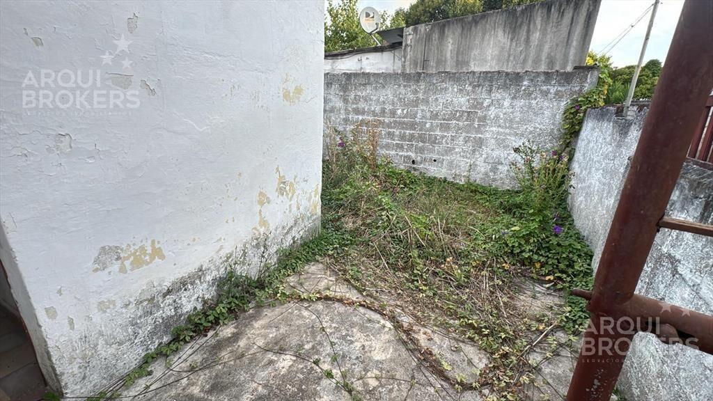 Casa de dos dormitorios en venta en Manga - 004