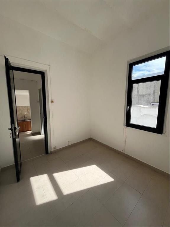 Luminoso apartamento con amplia terraza en Barrio Sur