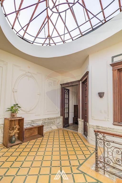 Venta casona 4 habitaciones con balcón Capurro