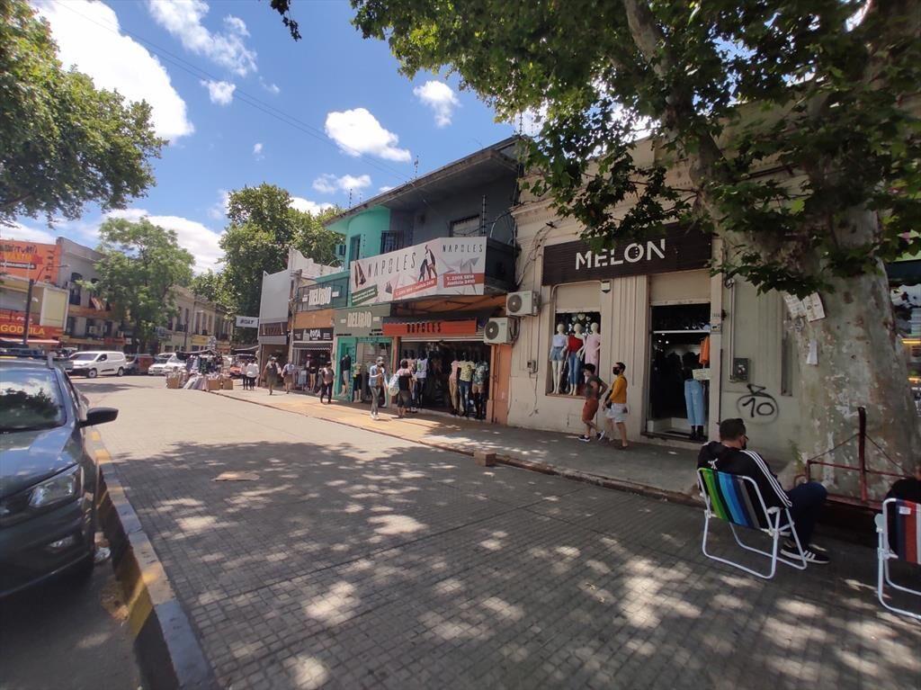 Venta local comercial en Arenal Grande