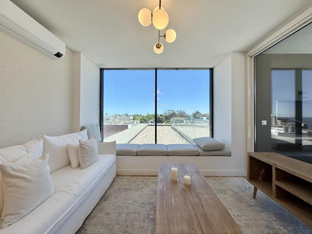 Exclusivo apartamento en venta Punta Gorda 1 dormitorio