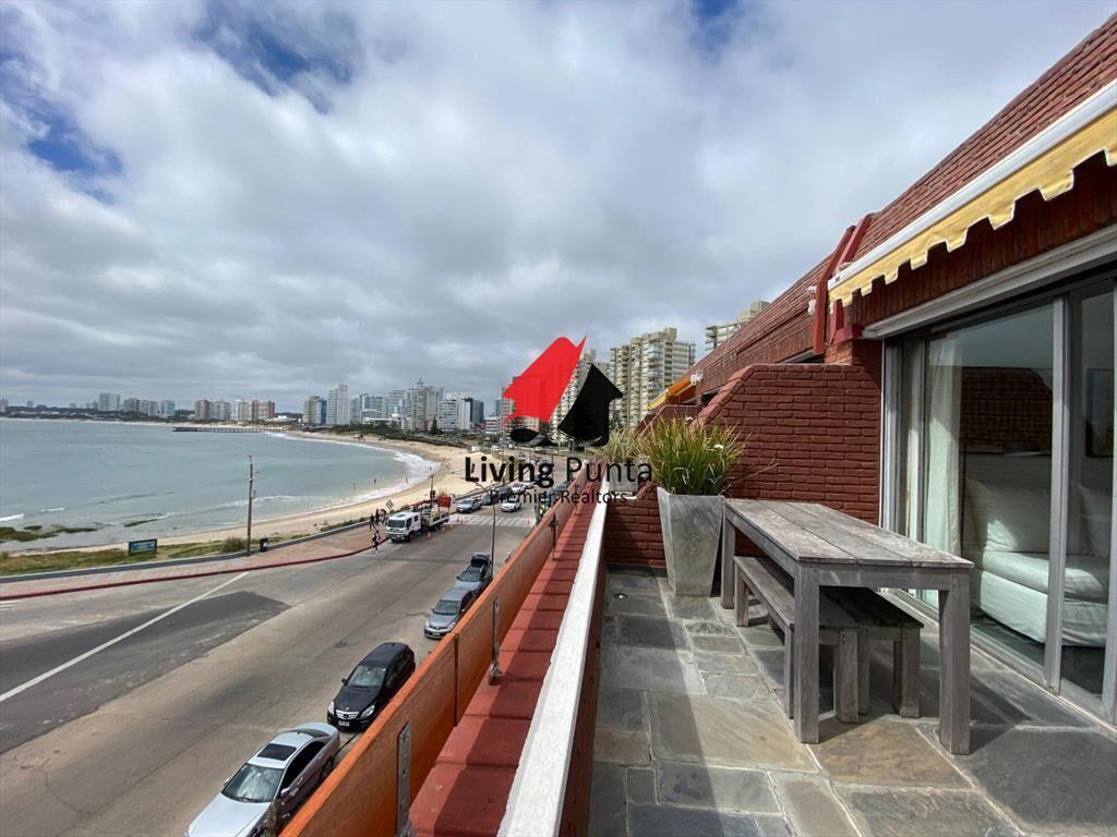 Vende apartamento con vista al mar de 3 Punta del