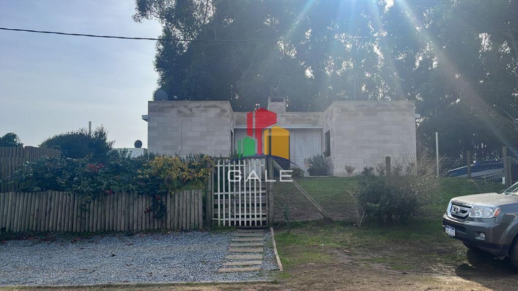 Casa en alquiler - Burnett