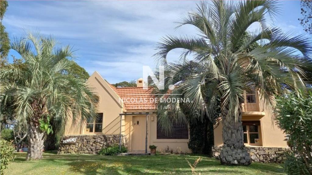 Casa de 3 dormitorios en El Tesoro, La Barra