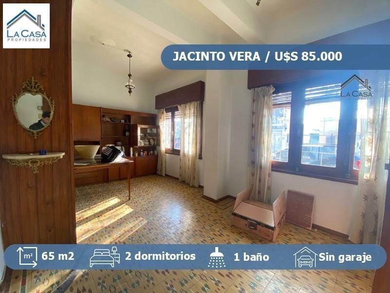 Apartamento de dos dormitorios a la venta en Jacinto Vera